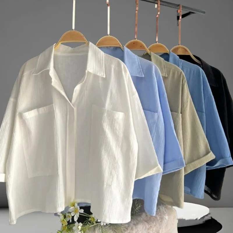 Kemeja linen warna ivory