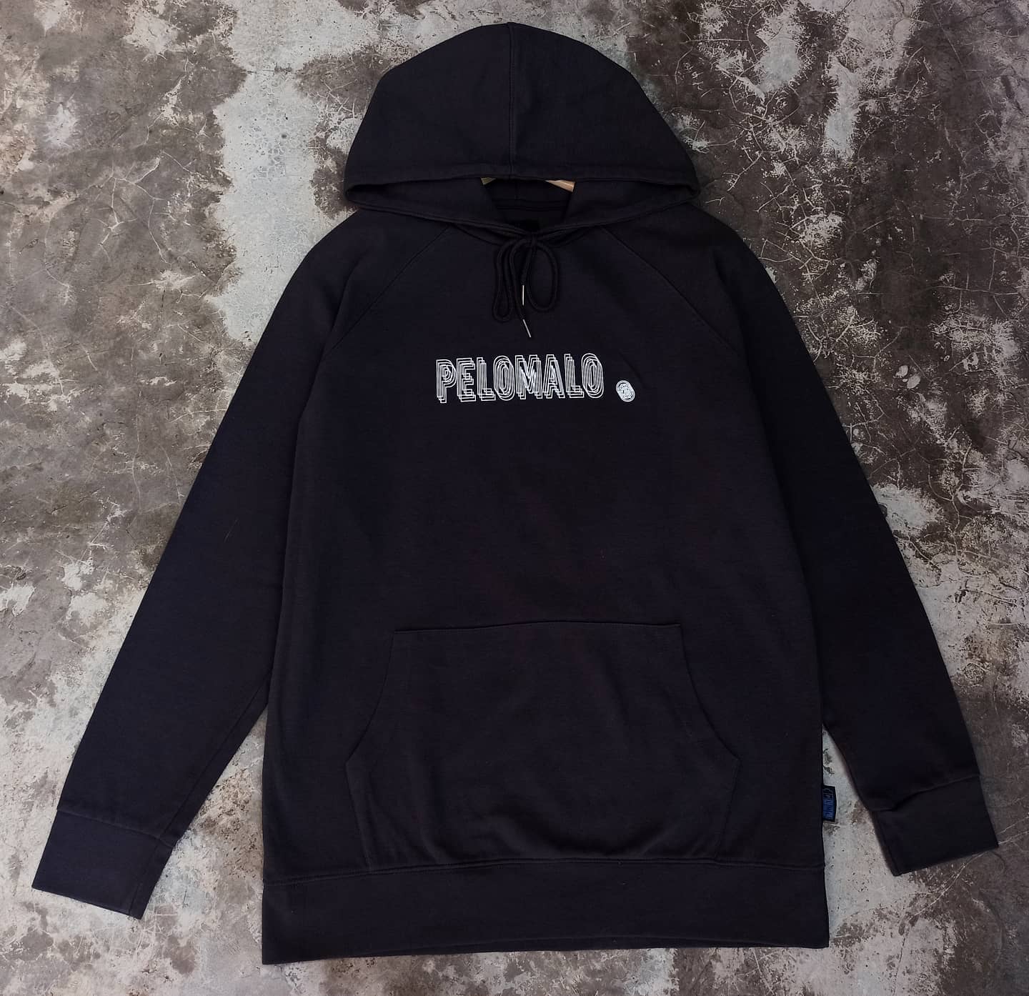 Outer utility warna charcoal